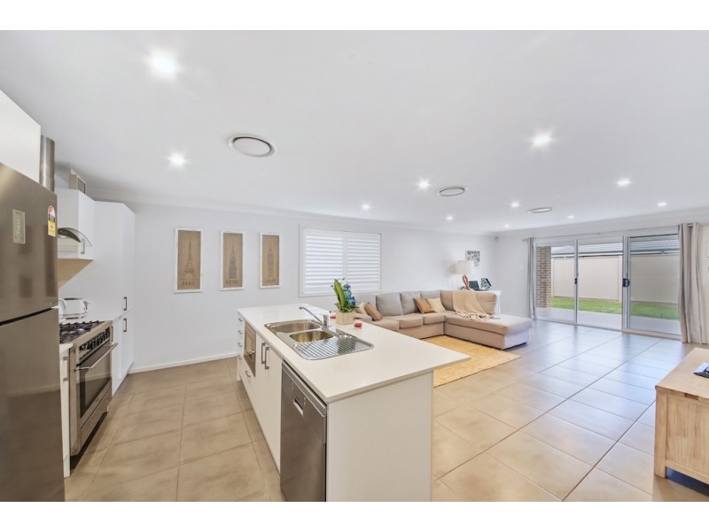 15 Wagner Road, Spring Farm NSW 2570