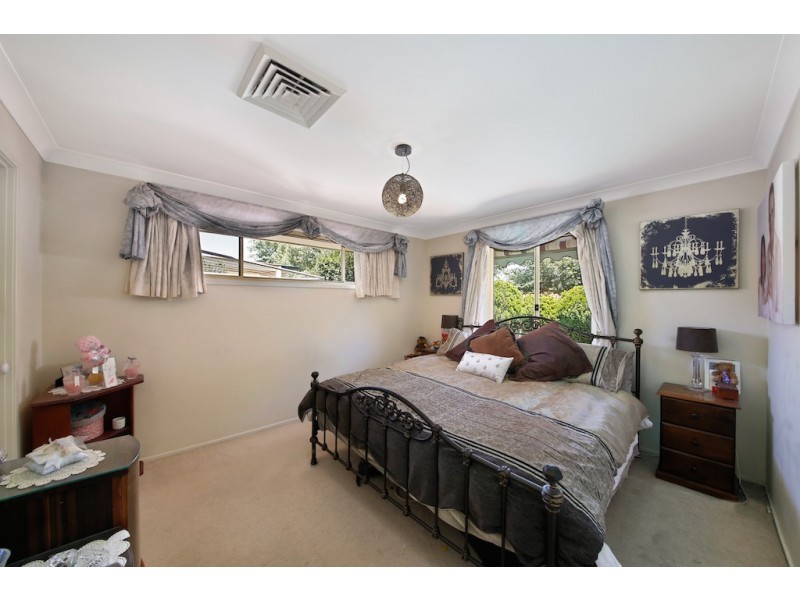 2 Blaxcell Place, Harrington Park NSW 2567
