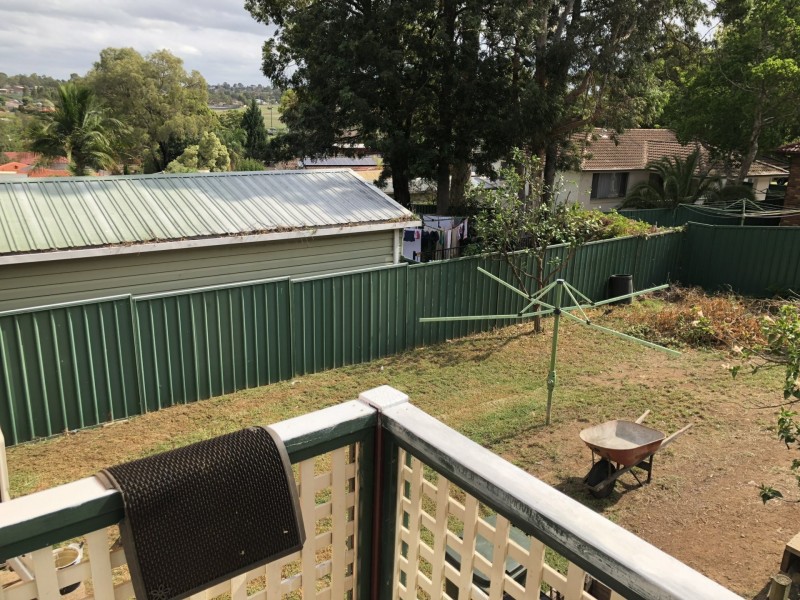 13 Tandara Avenue, Bradbury NSW 2560