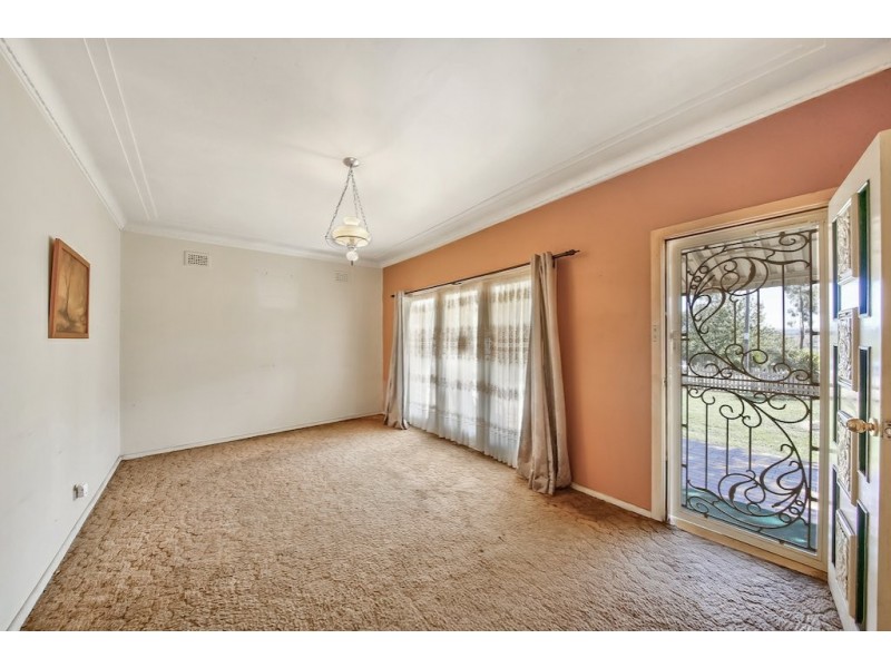 18 Old Hume Highway, Camden NSW 2570