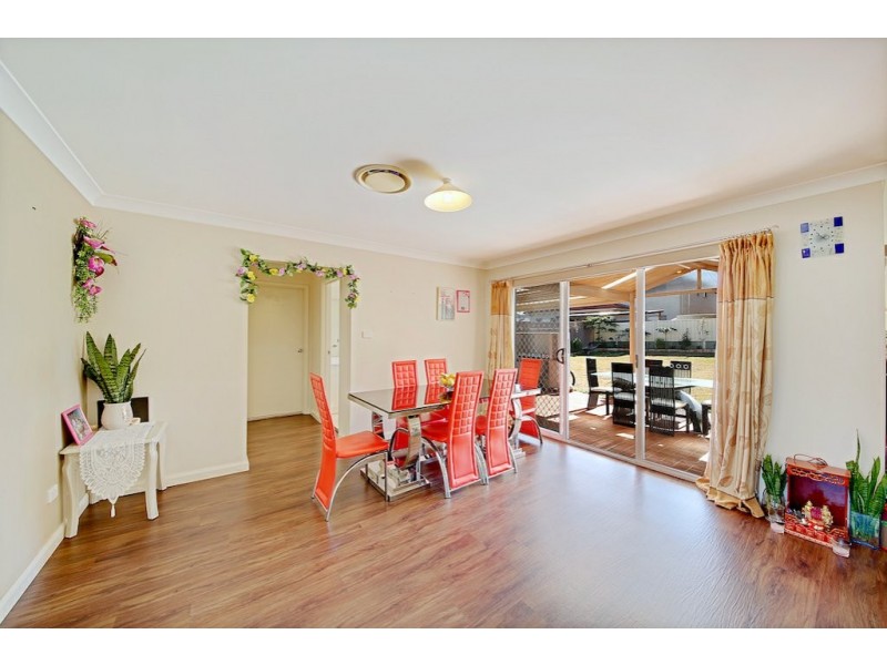 13 Oatley Circuit, Harrington Park NSW 2567