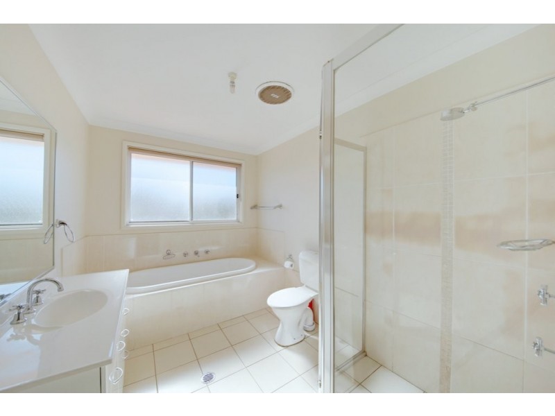 13 Oatley Circuit, Harrington Park NSW 2567