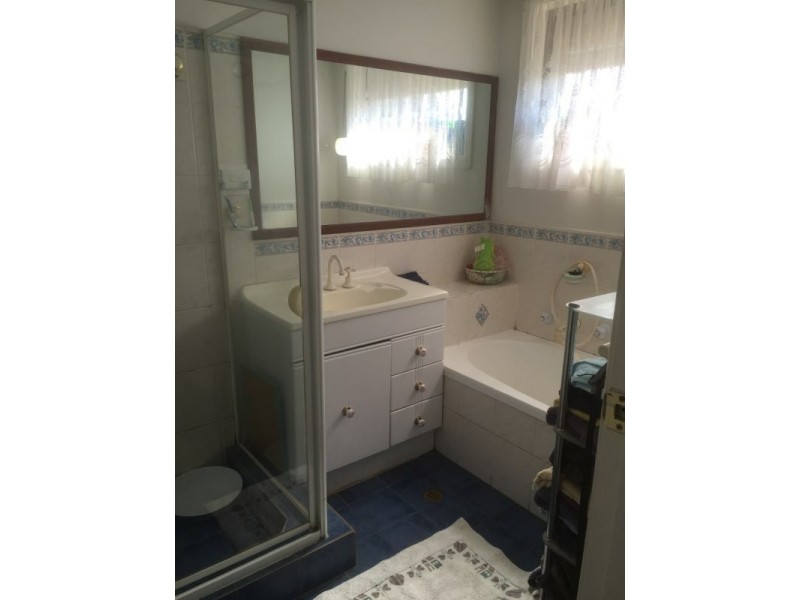 7 Lignite Place, Eagle Vale NSW 2558