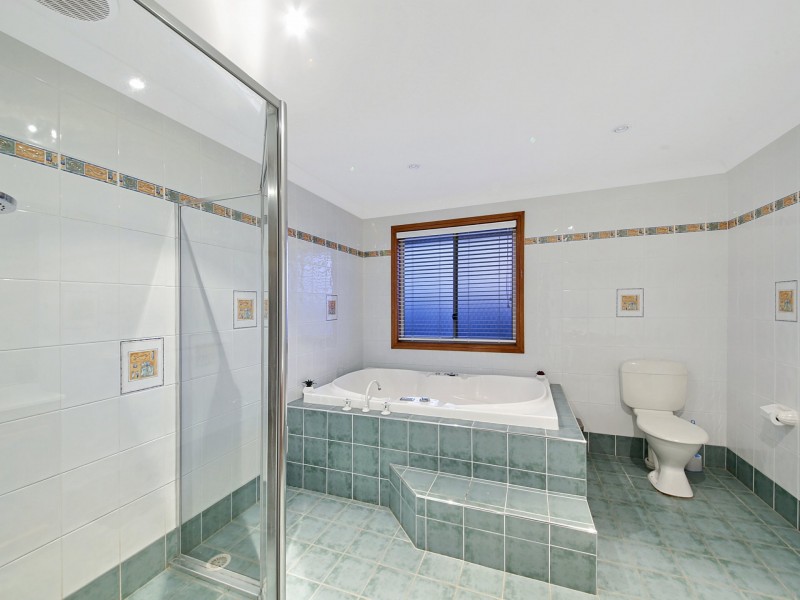 16 Persoonia Close, Mount Annan NSW 2567