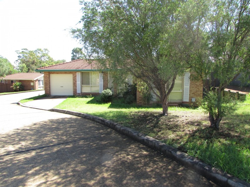 1/6 Allard Place, Ingleburn NSW 2565