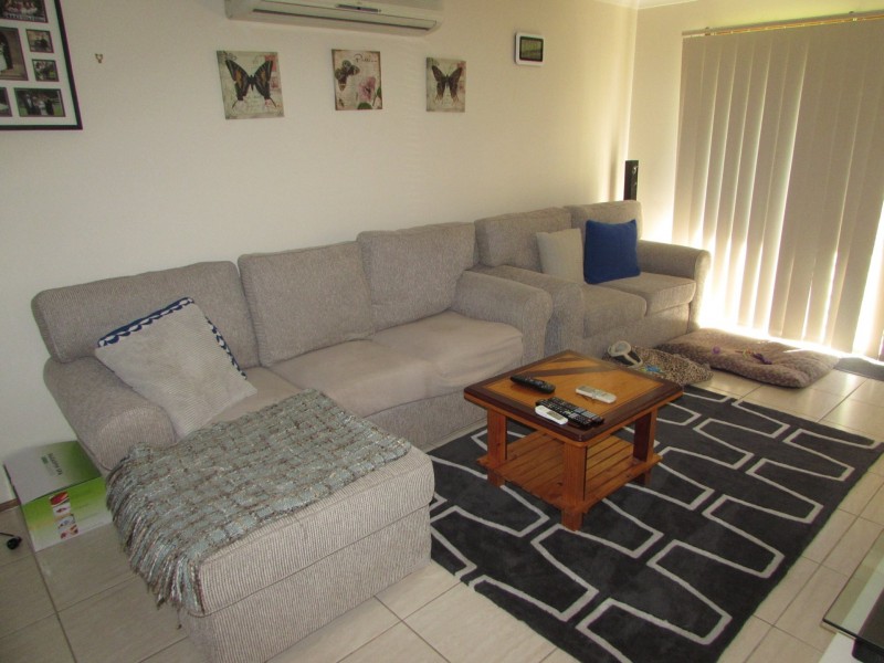 1/6 Allard Place, Ingleburn NSW 2565