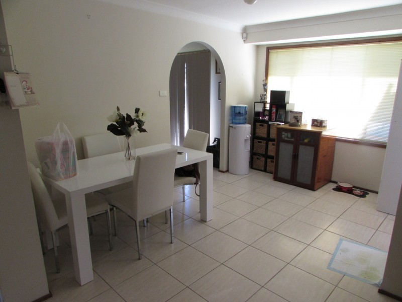1/6 Allard Place, Ingleburn NSW 2565