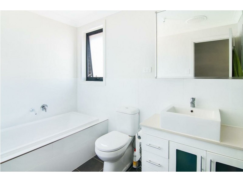 20 Ivory Curl Street, Gregory Hills NSW 2557