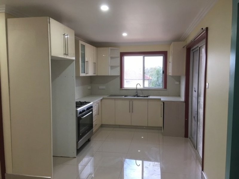 23a Appin Road, Bradbury NSW 2560