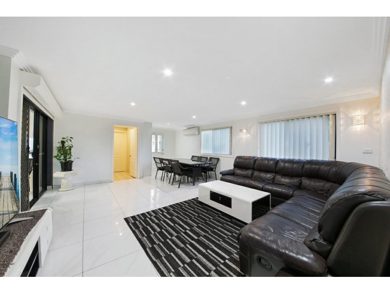 4 Pomo Close, Greenfield Park NSW 2176