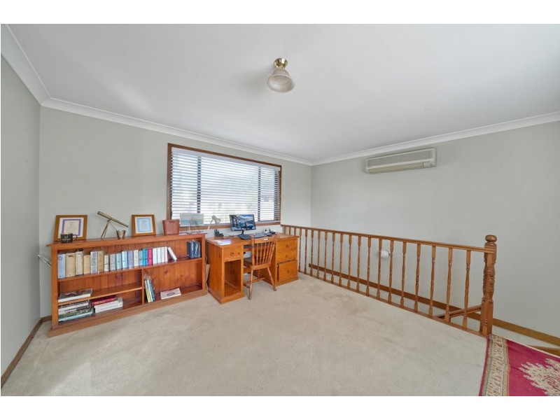 6 Yulunga Place, Bradbury NSW 2560