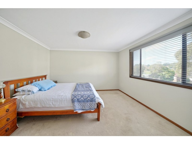 6 Yulunga Place, Bradbury NSW 2560