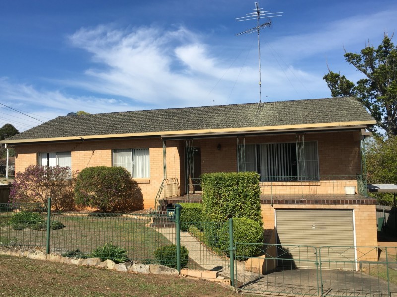 25 Condamine Street, Campbelltown NSW 2560