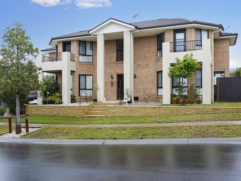 12 Myoporum Avenue, Mount Annan NSW 2567