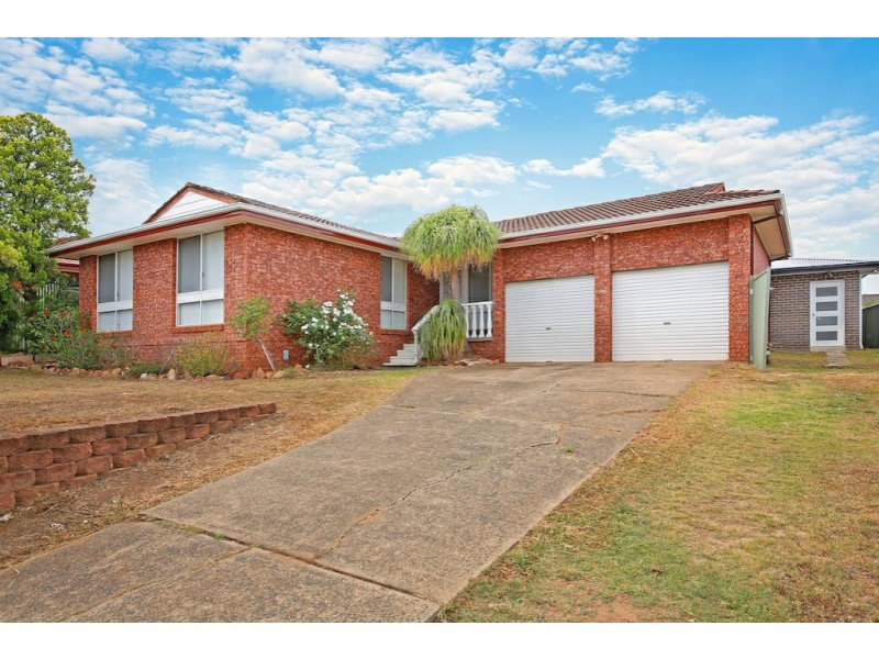 48 De Havilland Crescent, Raby NSW 2566