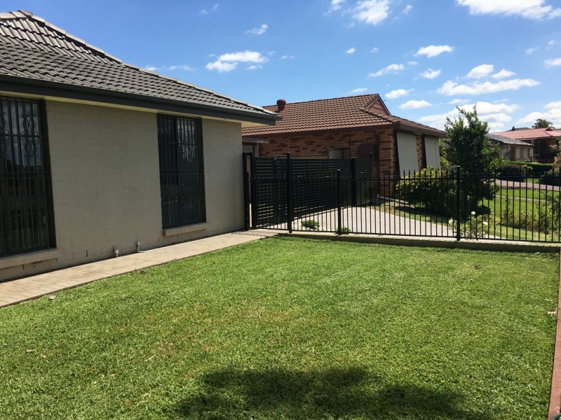 14 Romilly Place, Ambarvale NSW 2560
