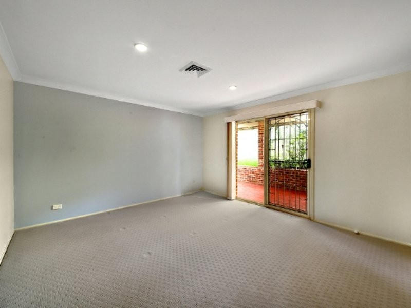 57 Mount Sugarloaf Drive, Glen Alpine NSW 2560