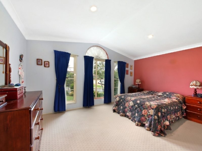 57 Mount Sugarloaf Drive, Glen Alpine NSW 2560