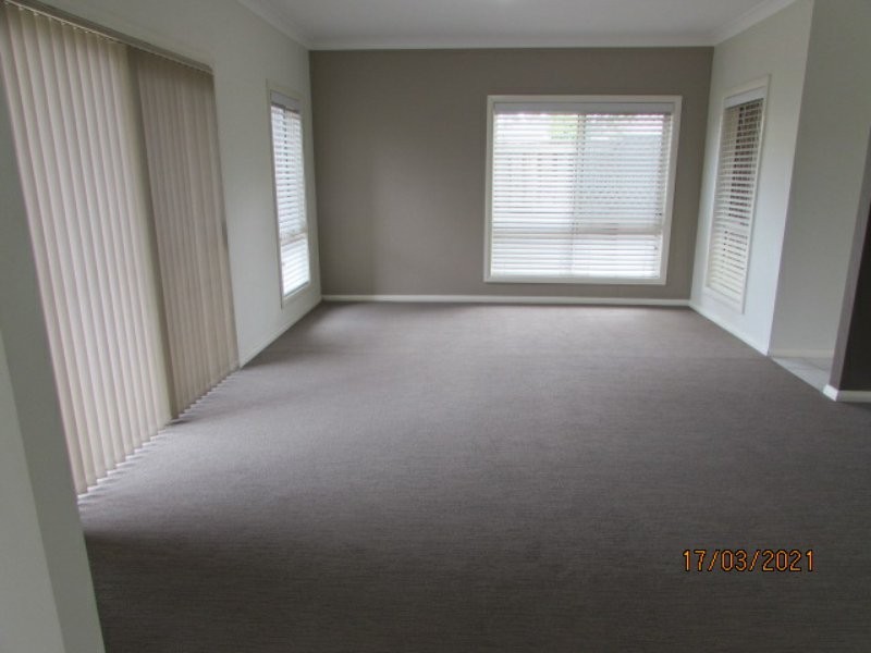 15 Stowe Avenue, Campbelltown NSW 2560