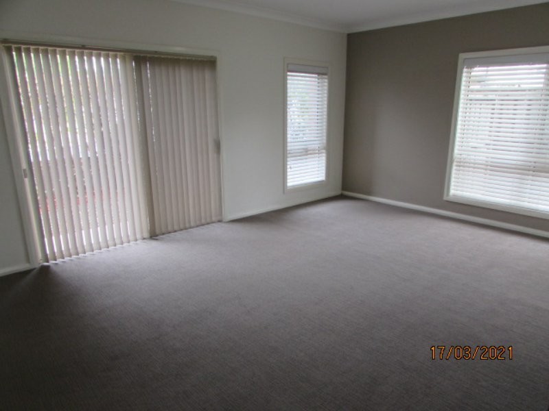 15 Stowe Avenue, Campbelltown NSW 2560