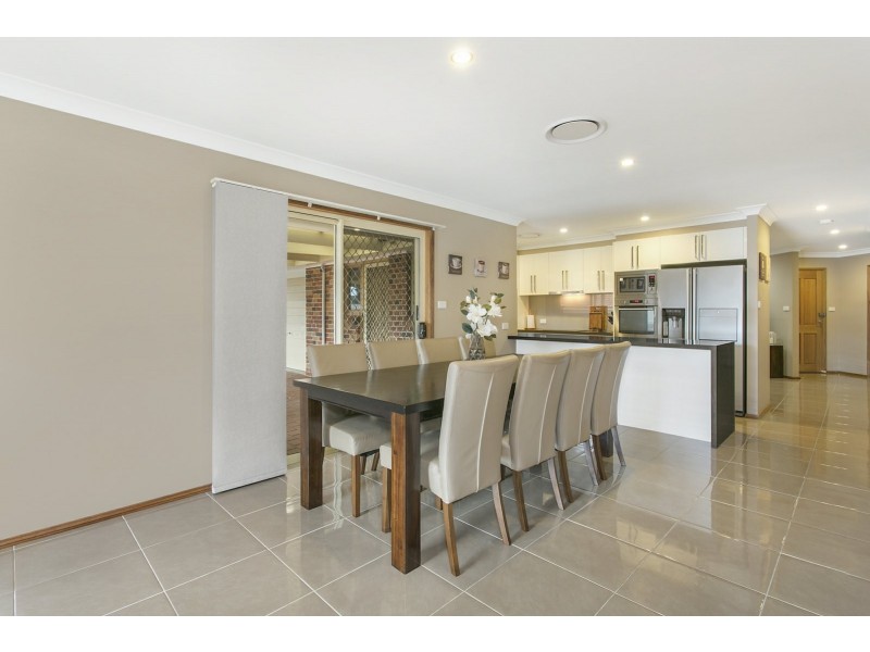 11 Holdsworth Drive, Narellan Vale NSW 2567