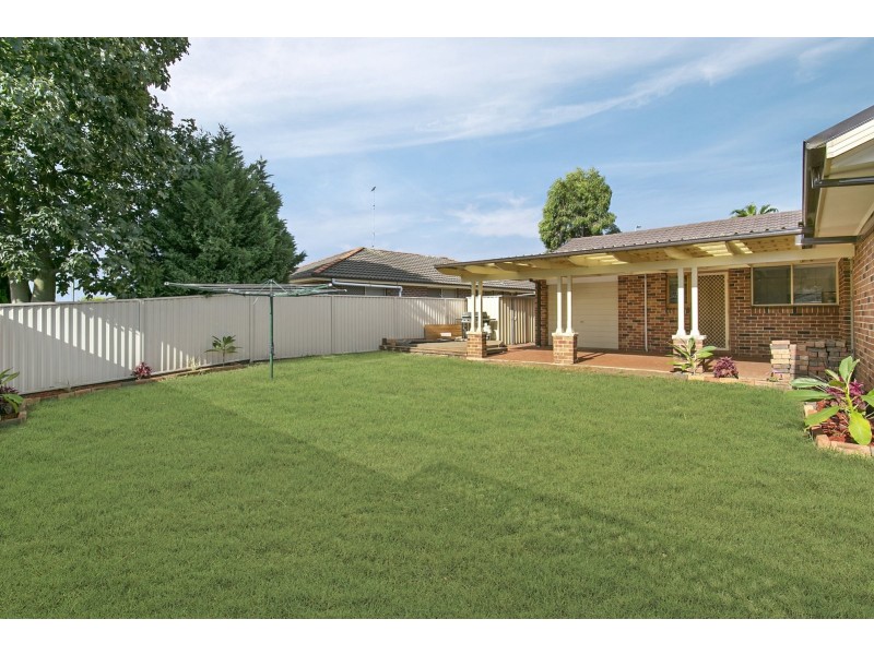 11 Holdsworth Drive, Narellan Vale NSW 2567