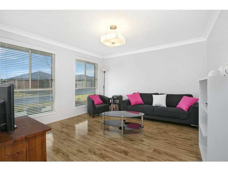 14 Danvers Road, Spring Farm NSW 2570