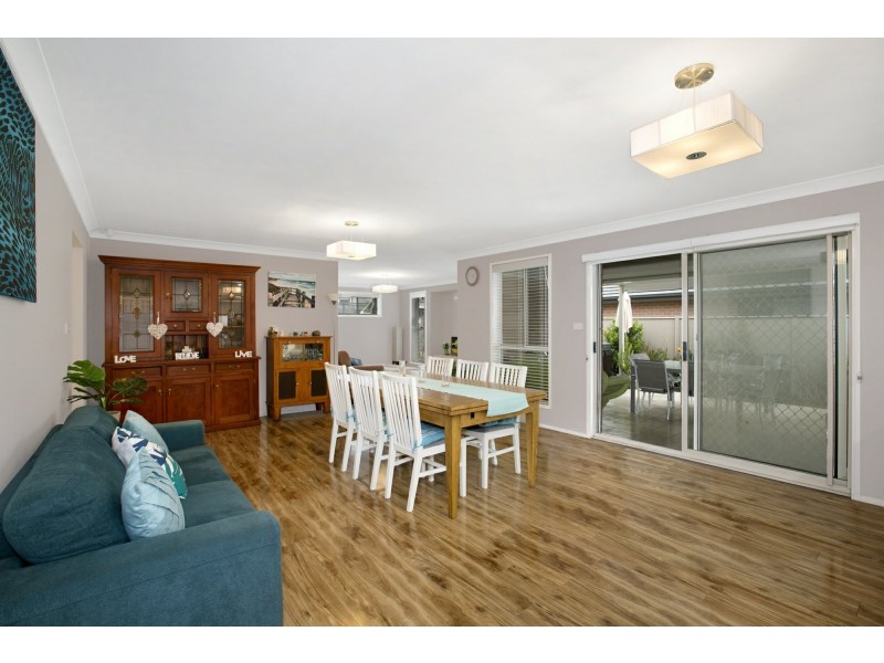 14 Danvers Road, Spring Farm NSW 2570