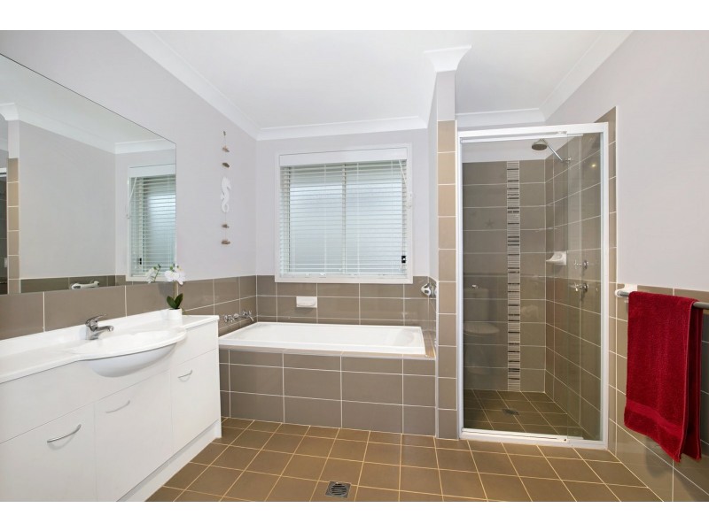 14 Danvers Road, Spring Farm NSW 2570