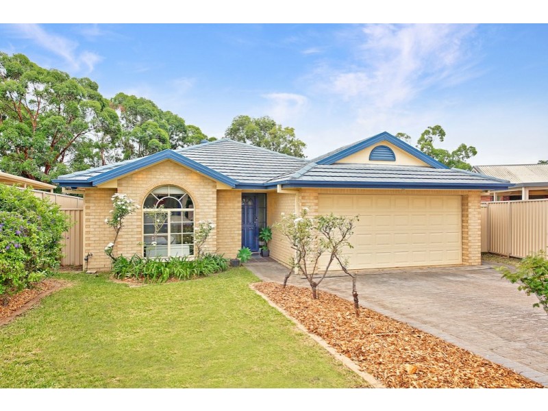 22 Bransby Place, Mount Annan NSW 2567