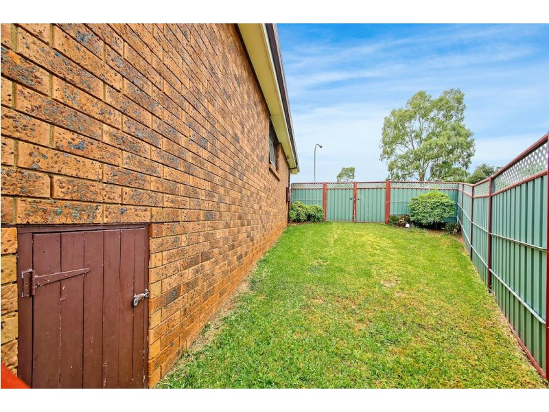 19 Dickens Road, Ambarvale NSW 2560