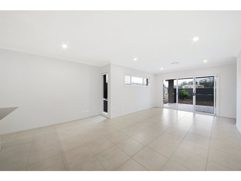 33 Sixteenth Ave, Austral NSW 2179