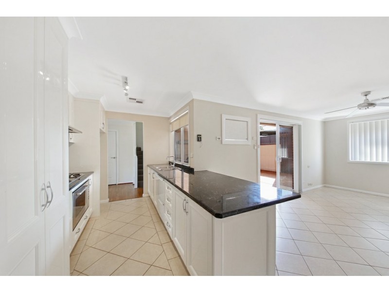30 Lillyvicks Crescent, Ambarvale NSW 2560