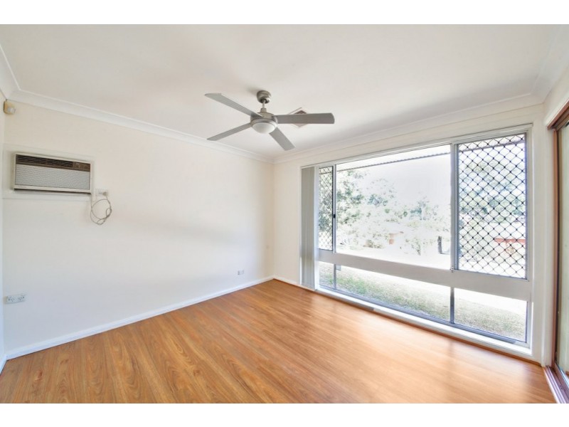 30 Lillyvicks Crescent, Ambarvale NSW 2560