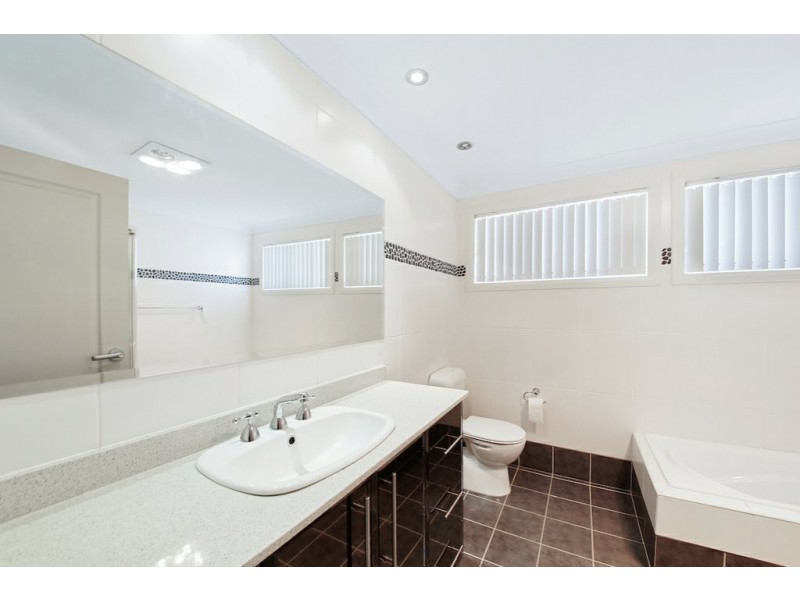 30 Lillyvicks Crescent, Ambarvale NSW 2560
