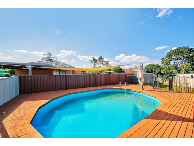 30 Lillyvicks Crescent, Ambarvale NSW 2560