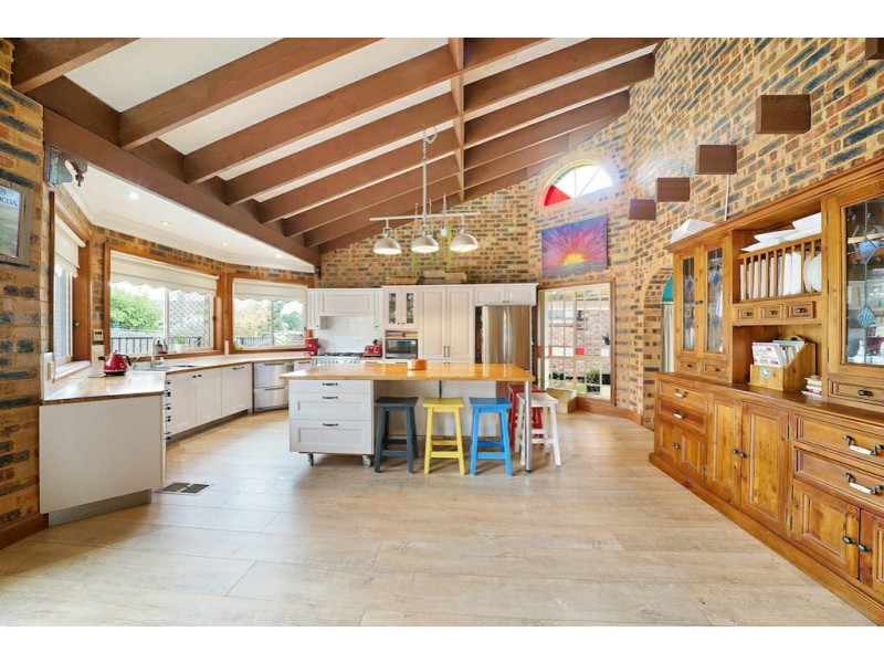 22 Diamontina Avenue, Kearns NSW 2558