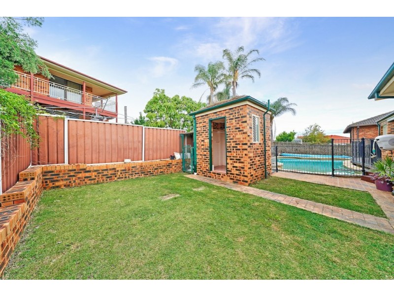 22 Diamontina Avenue, Kearns NSW 2558
