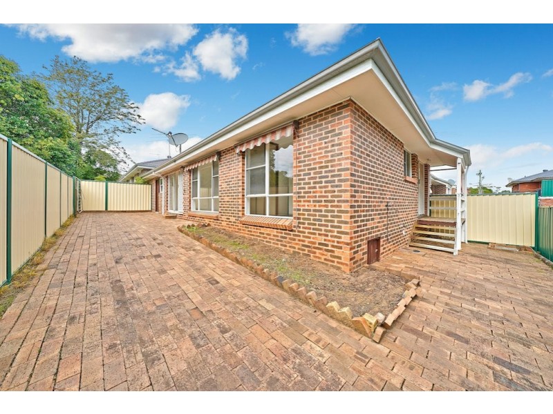 6/8 Reddall Street, Campbelltown NSW 2560