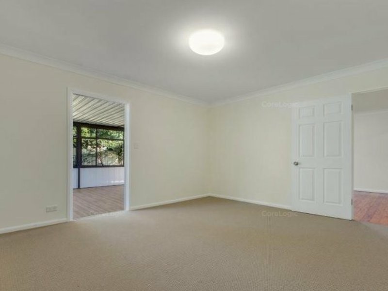 5 Coraki Avenue, Campbelltown NSW 2560