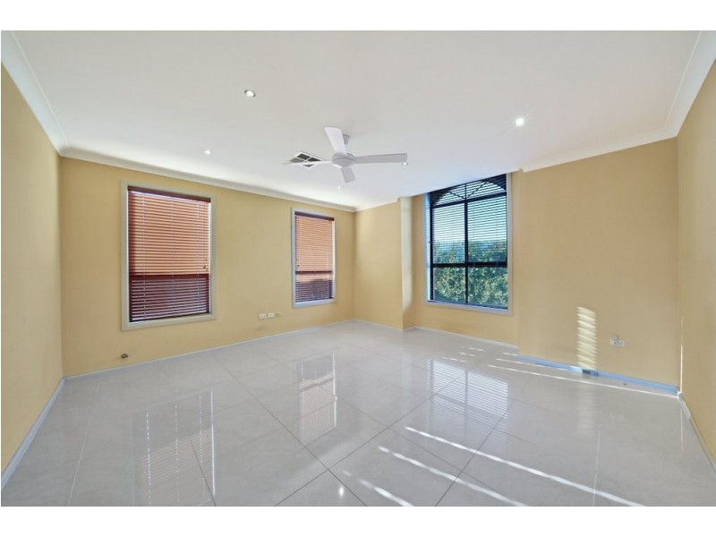 12 Englorie Park Drive, Glen Alpine NSW 2560