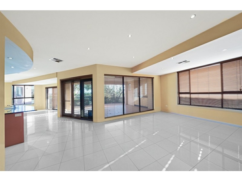 12 Englorie Park Drive, Glen Alpine NSW 2560