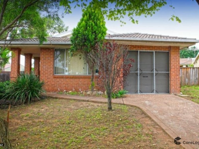 31 Gadshill Place, Rosemeadow NSW 2560