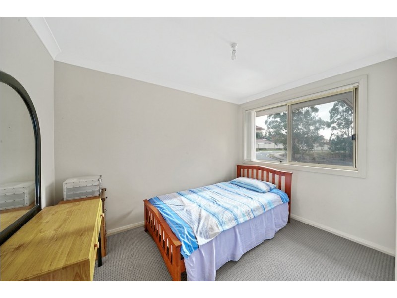 16/4 Feldspar Road, Eagle Vale NSW 2558