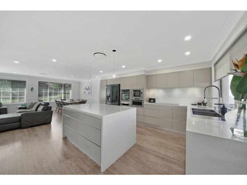10 Pomaderris Circuit, Mount Annan NSW 2567
