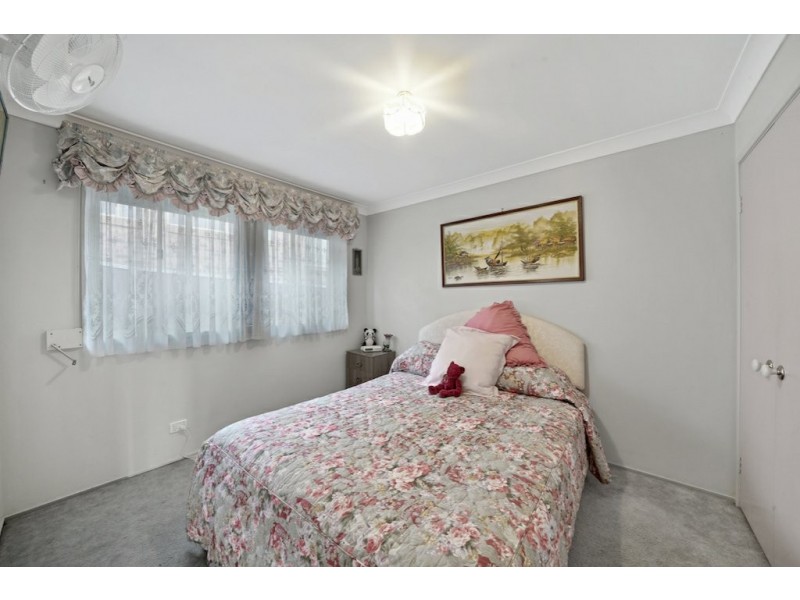 24 Diamontina Avenue, Kearns NSW 2558