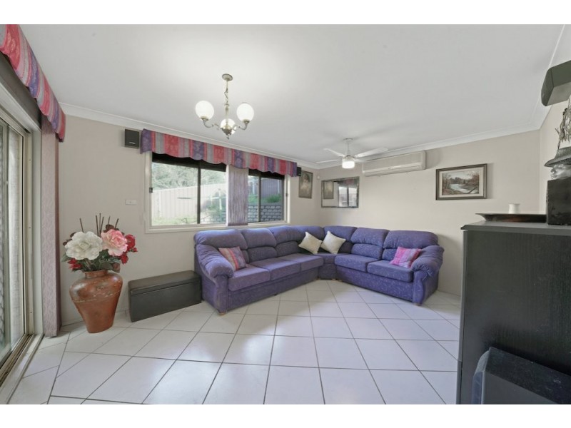 24 Diamontina Avenue, Kearns NSW 2558