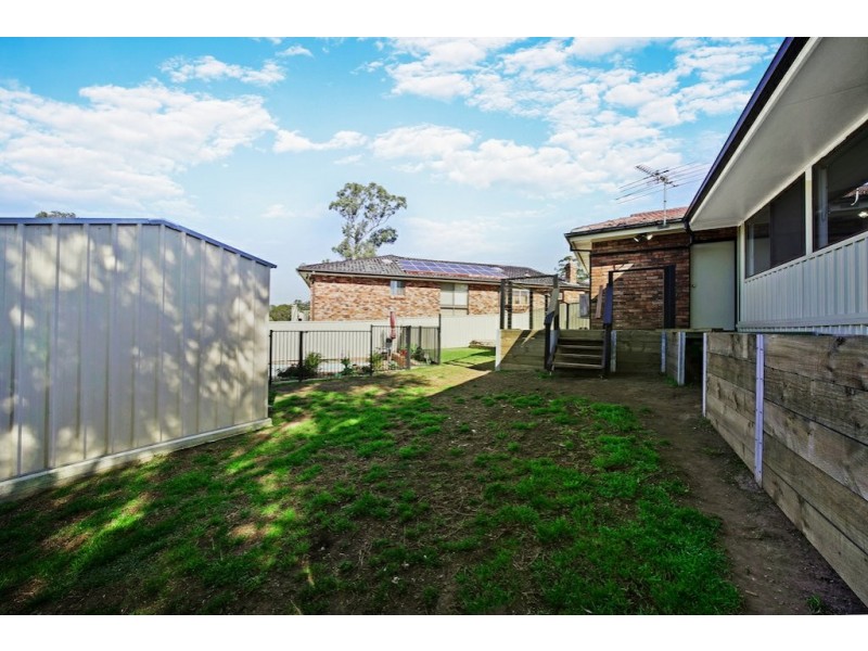 12 Hispano Place, Ingleburn NSW 2565