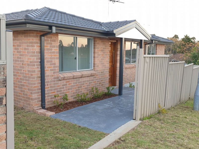 1A Danube Crescent, Kearns NSW 2558