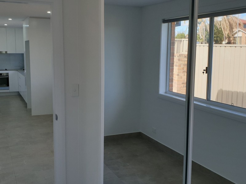 1A Danube Crescent, Kearns NSW 2558